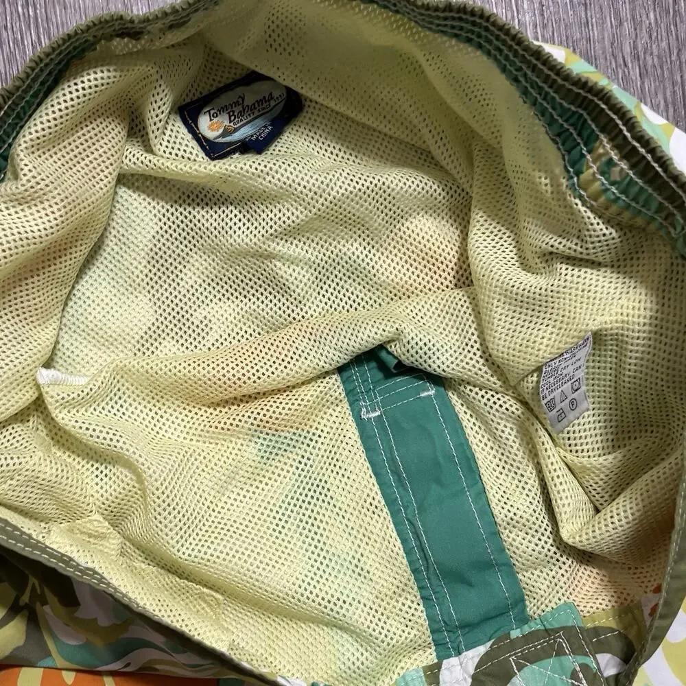 Tommy Bahama Swim Trunks Men’s Size L Green Orange White Floral Lined Pockets